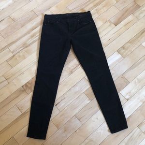 Black stretchy skinny 7 jeans!